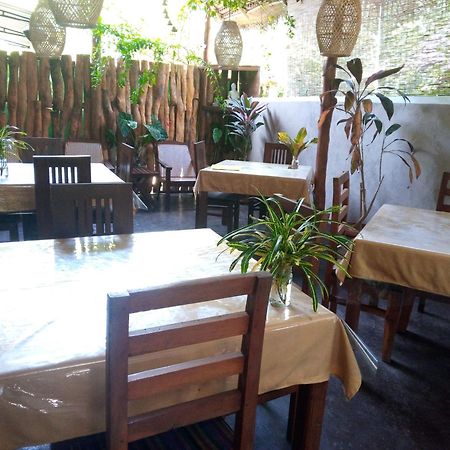 Sansala Guesthouse & Restaurant Tangalle Esterno foto