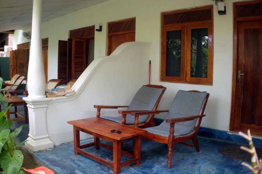 Sansala Guesthouse & Restaurant Tangalle Esterno foto